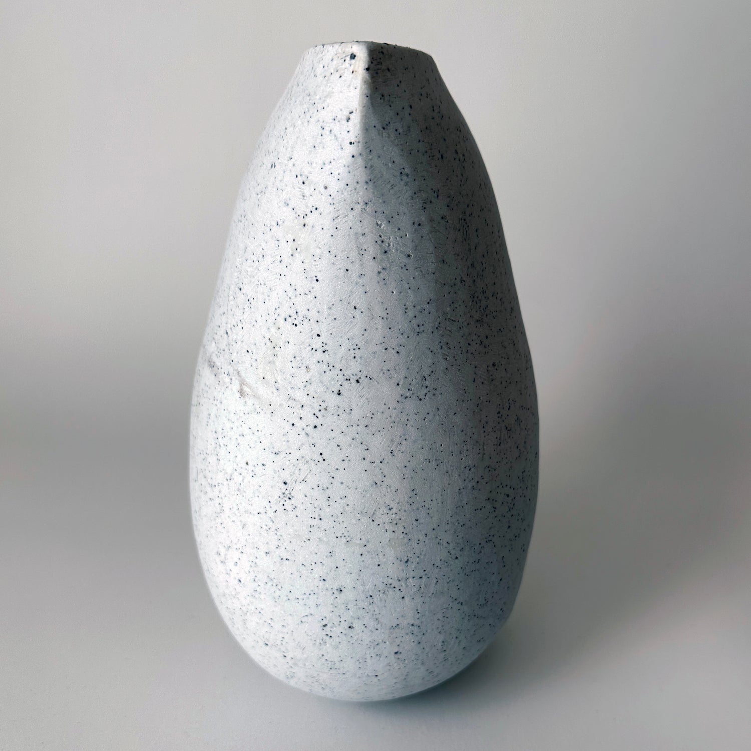 Leto Vessel in Tellus
