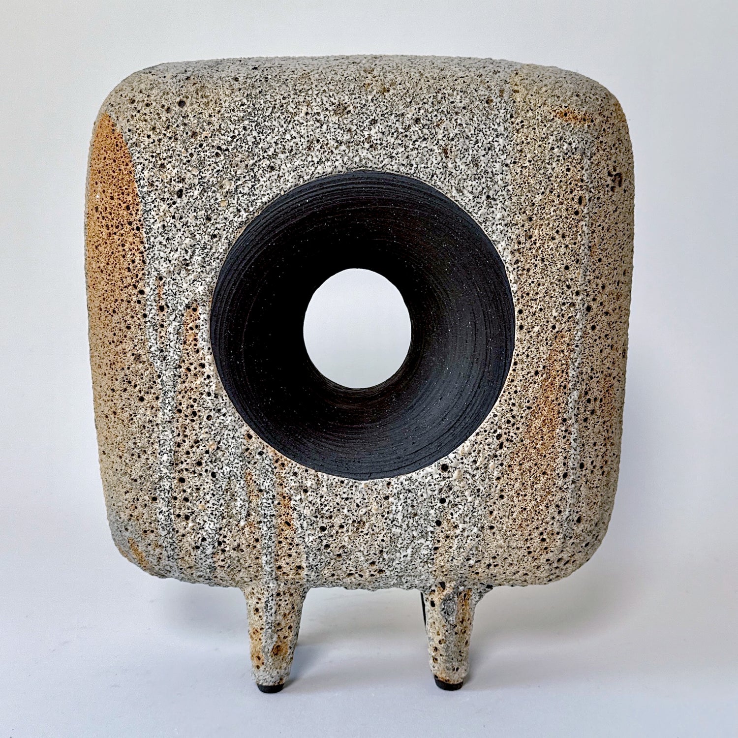 NEBULA.8 WONDERPORTAL IN LUNA