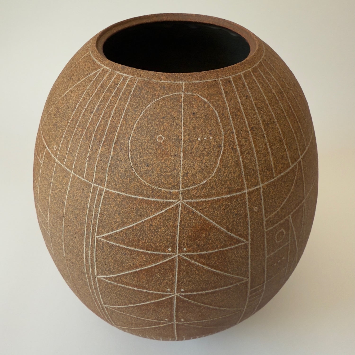 Scribe Sphere in Sable