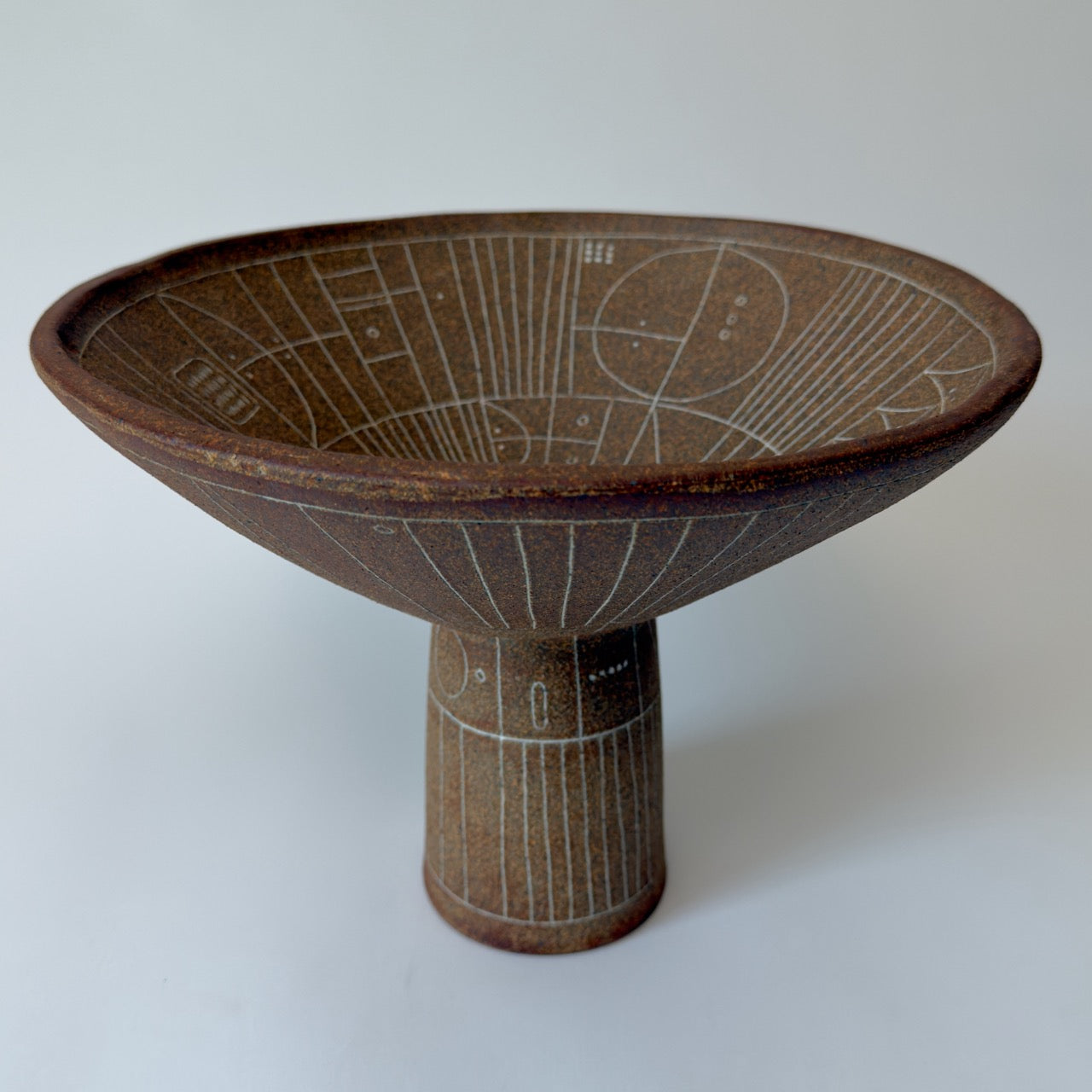 Scribe Pedestal Bowl in Sable