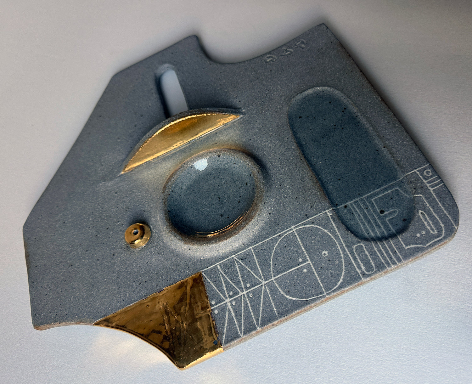 Scribe Smudgescape in Granite