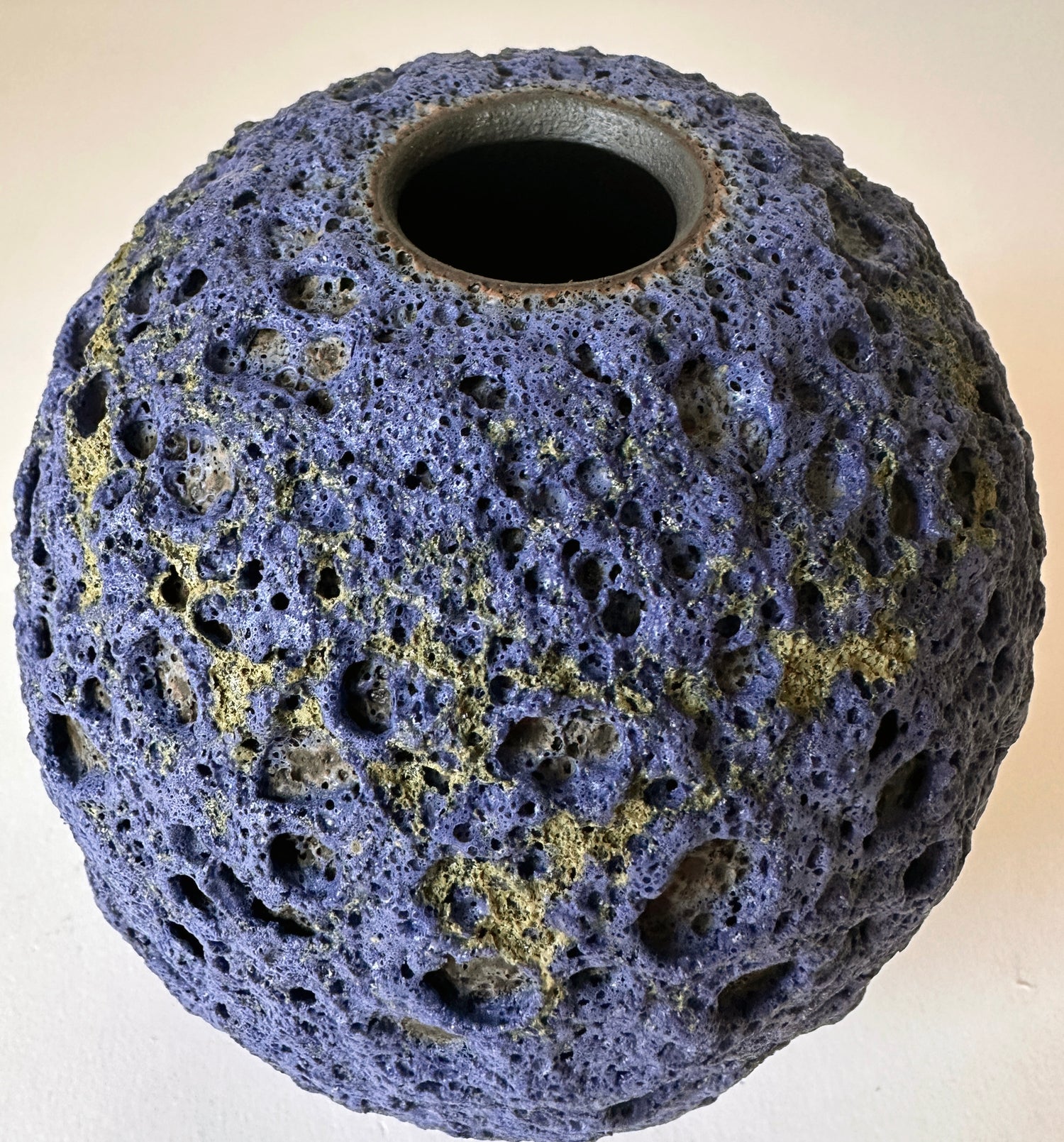 Lava Vase in Cobalt