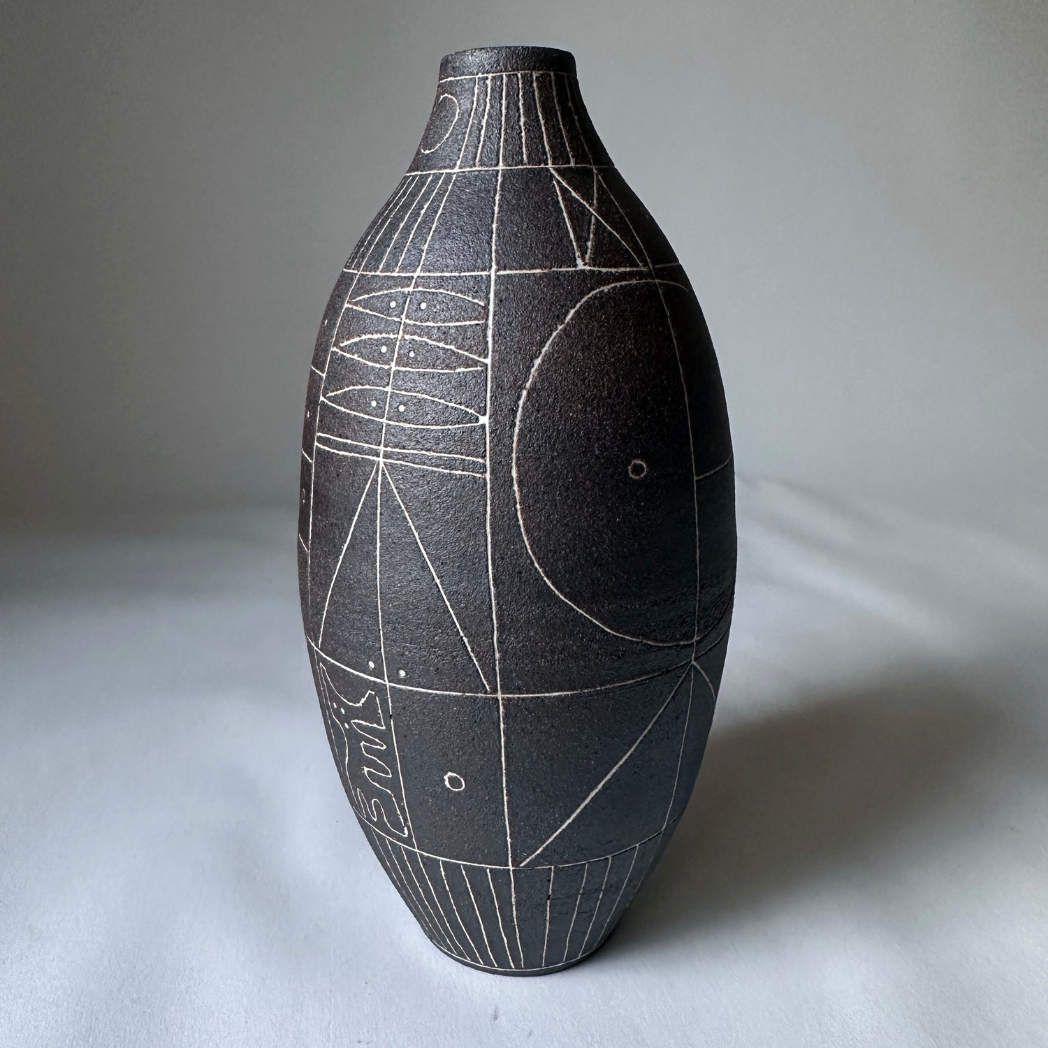 Scribe Vase in Espresso