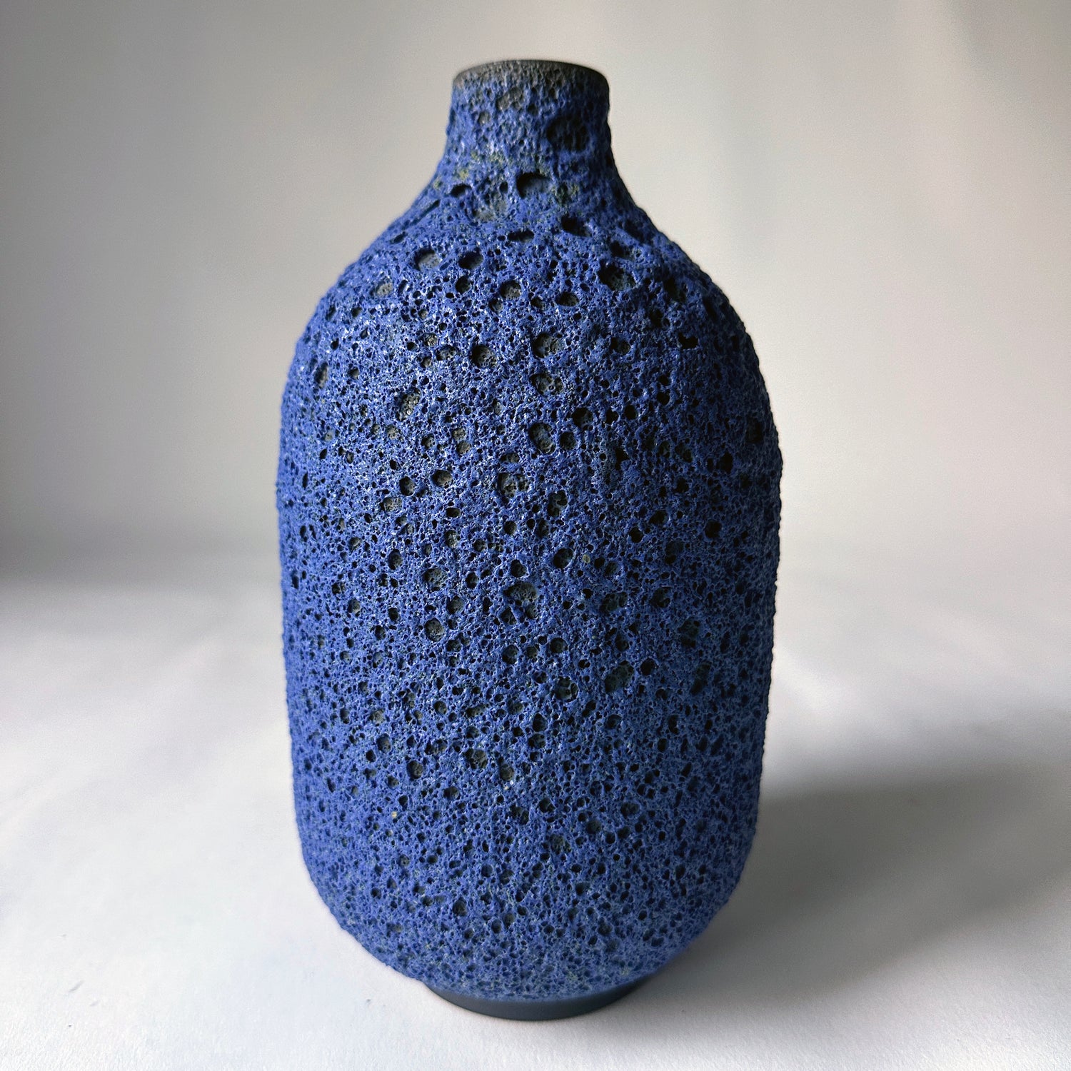 Lava Vase in Cobalt