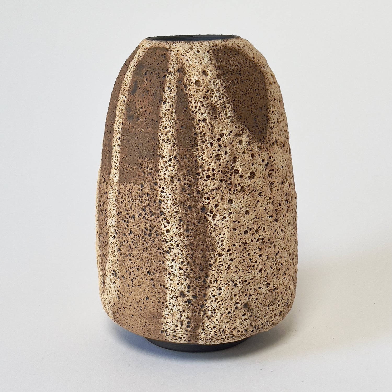 Lava Vase in Latte