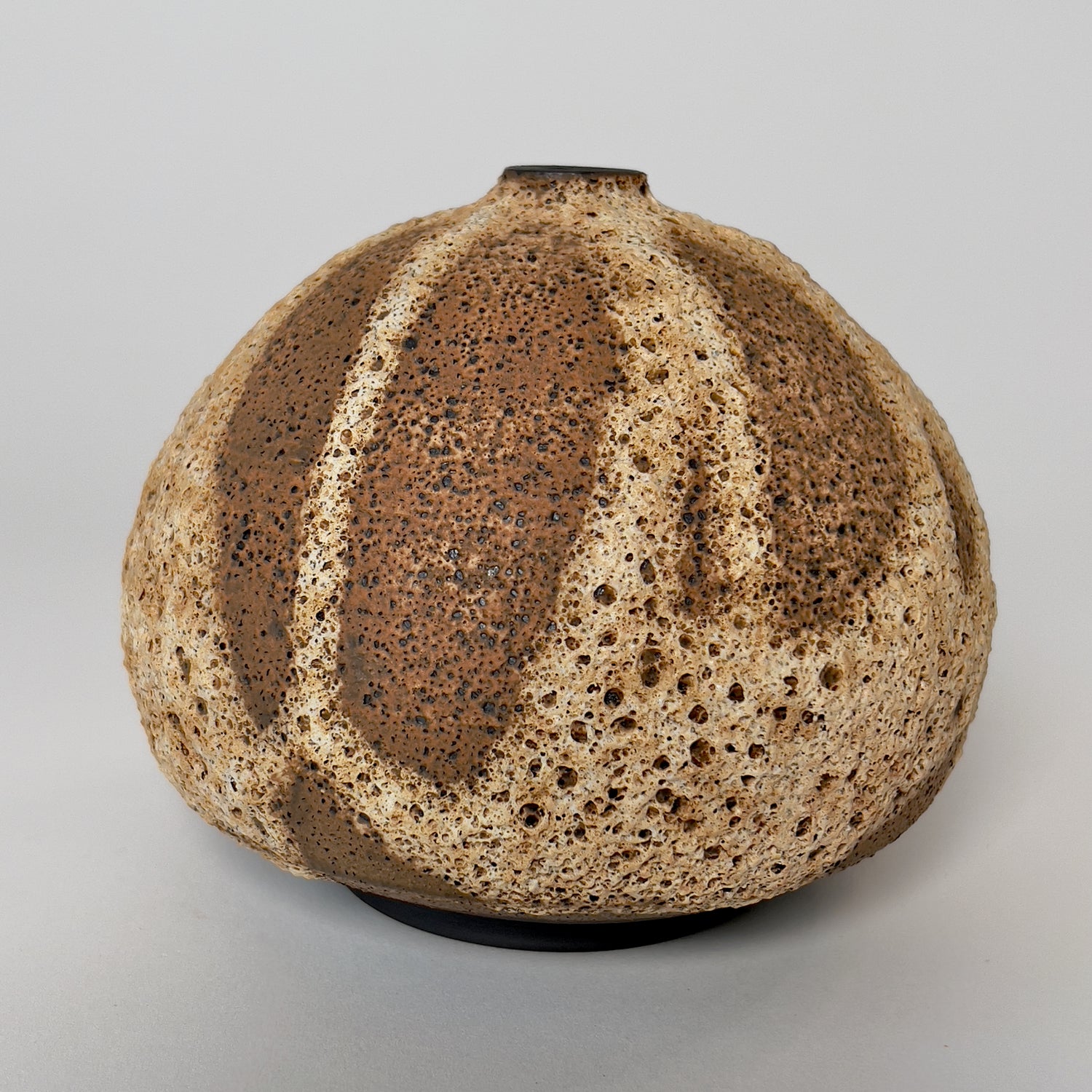 Lava Sphere in Latte