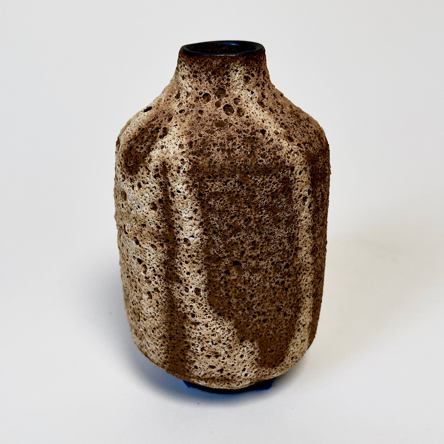 Lava Vase in Latte