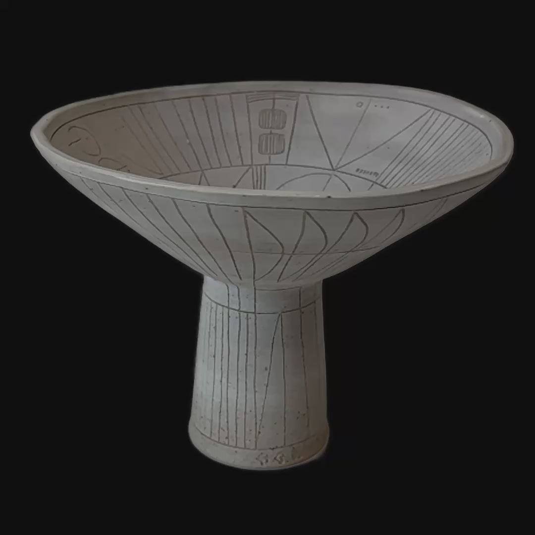 Scribe Pedestal Bowl in White